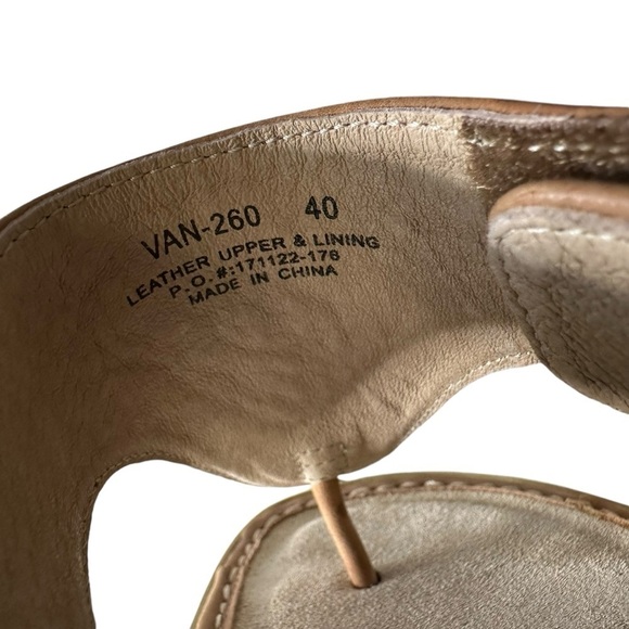 Alegria Womens Vanessa Chrysalis Cognac Leather Thong Sandals Size 40 US 9.5-10 - Picture 10 of 11